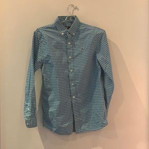 Boys gingham vineyard vine button down